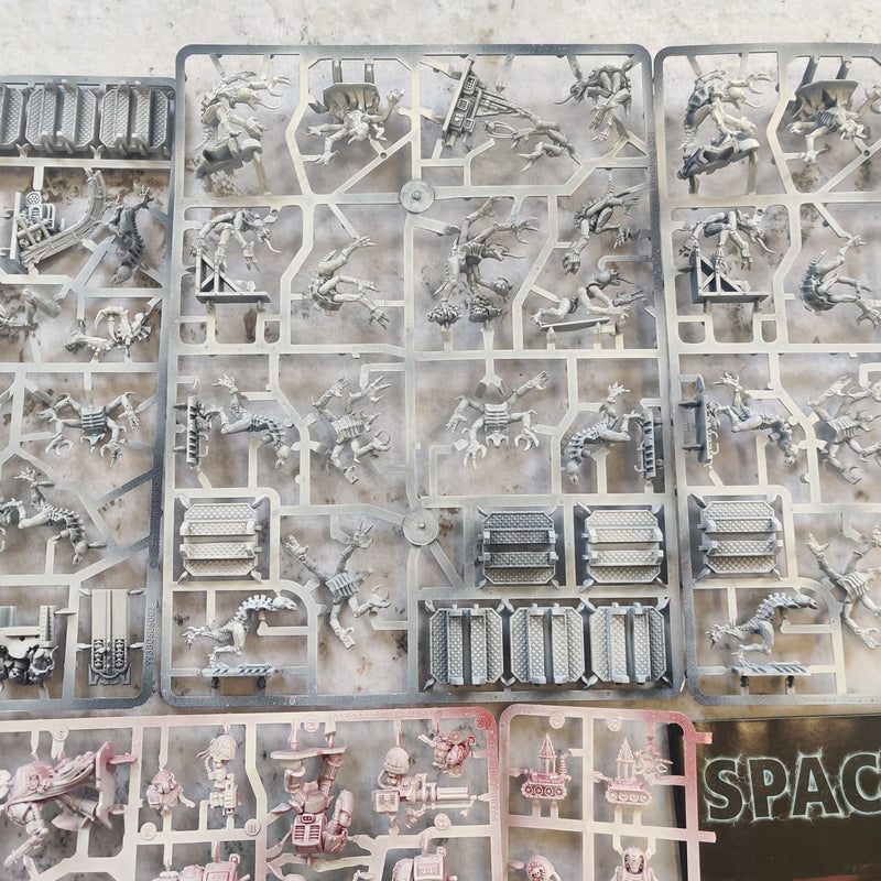 Space Hulk 4th Edition Boxed Game - Complete on Sprue AV164