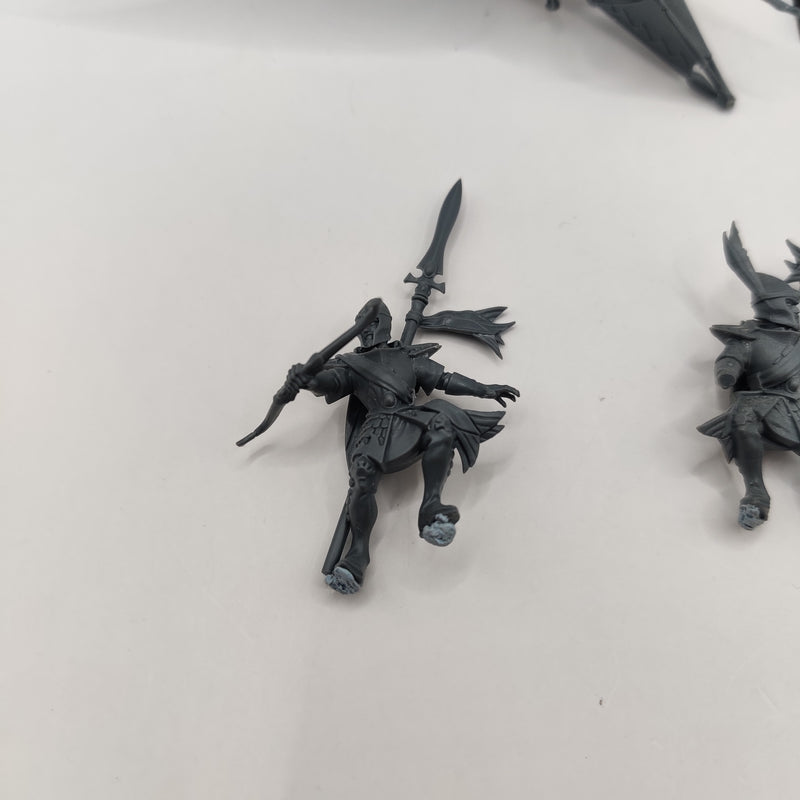 Warhammer The Old World High Elf Lothern Skycutter - Missing Bird BA151