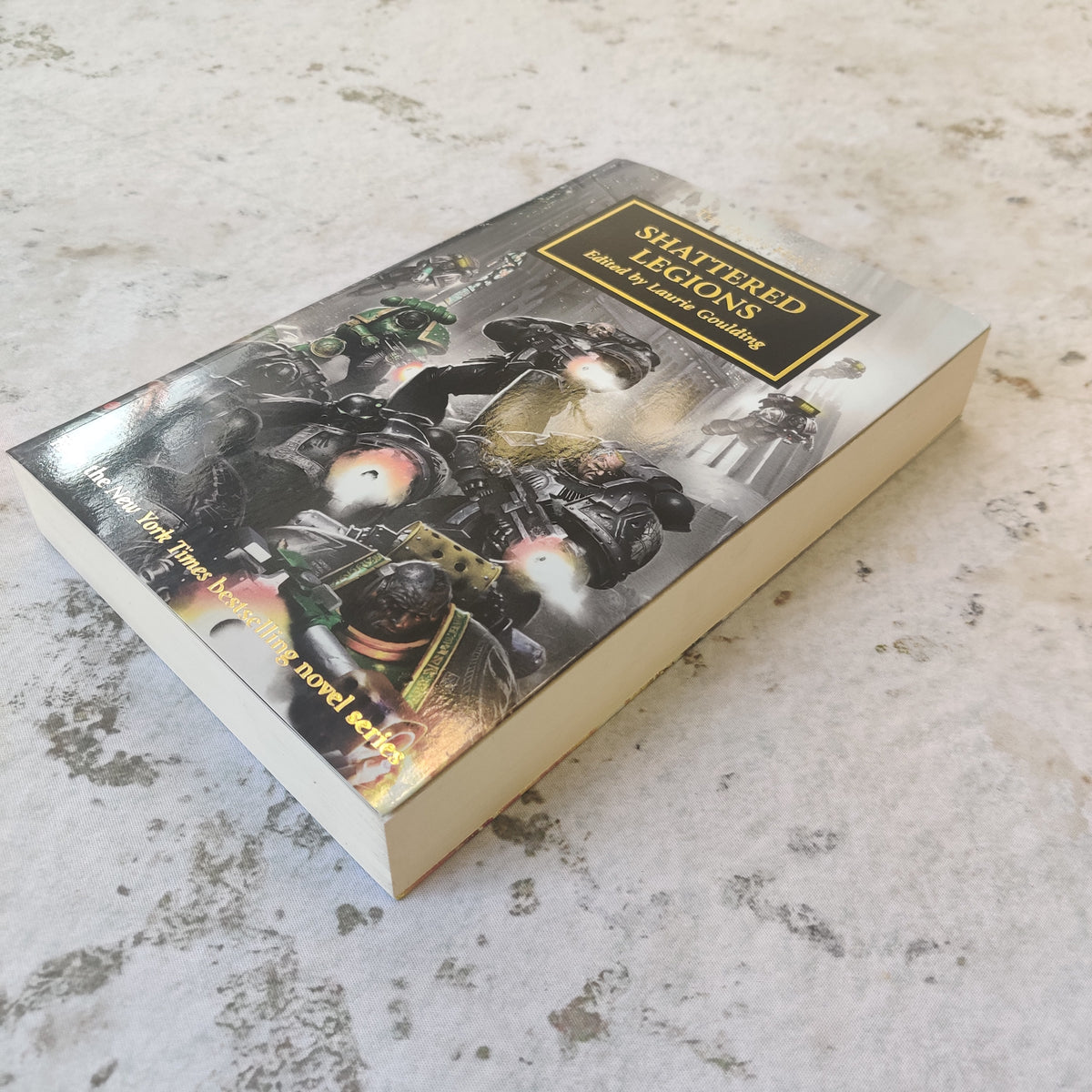 The Horus Heresy Shattered Legions - Large Paperback BG014