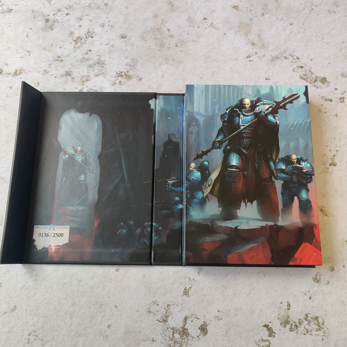 The Horus Heresy: Alpharius: Head of the Hydra Limited Edition 0136 BG012