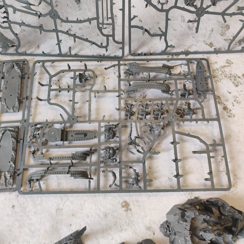 Dreadfleet Miniatures only - Part Built BD001