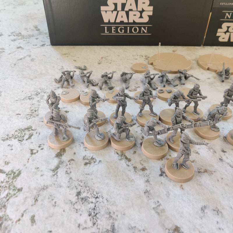 Star Wars Legion Clone Wars Clone Half x2 with Dice and Cards AY224