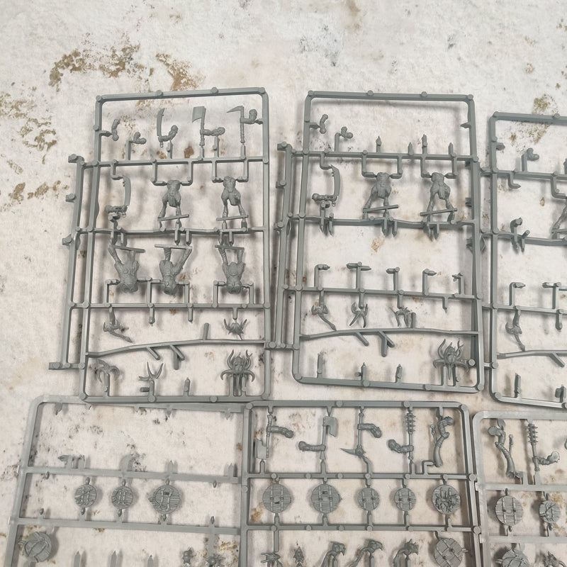 Warhammer The Old World Beastmen 6x Gors 8x Ungor on Sprue SPRUE0051