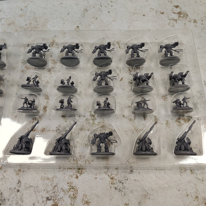 Farsight and Warchest Expansion Sci-Fi Miniature Board Game AY329