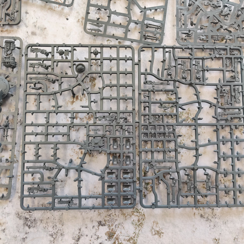 Warhammer 40k Tau Empire Bits on Sprue AV178