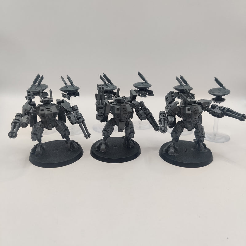 Warhammer 40k T'au Empire XV8 Crisis Battlesuit Team AD029