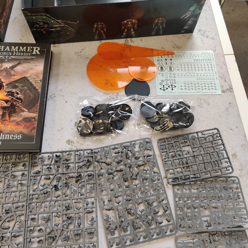 Horus Heresy Age of Darkness Box Set AV182