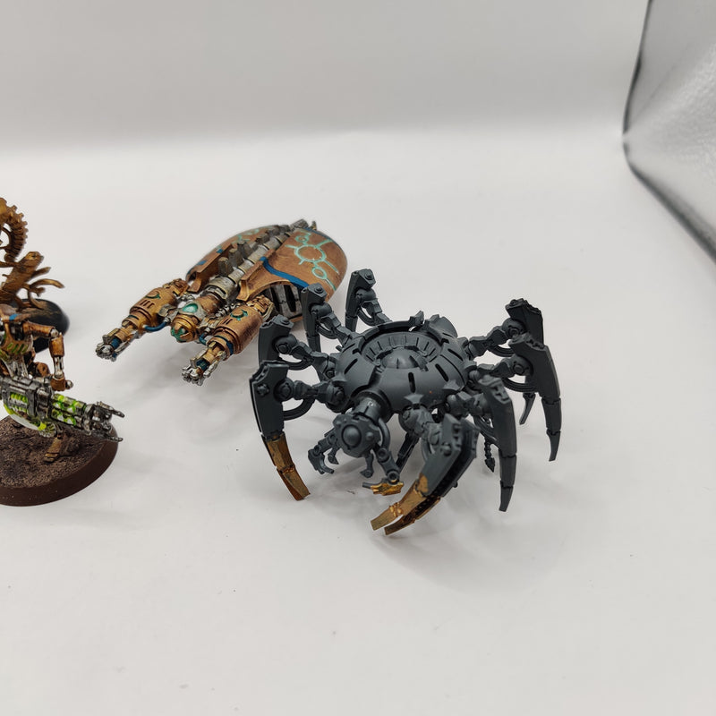 Warhammer 40k Necrons Canoptek Spyder and Warriors AI110