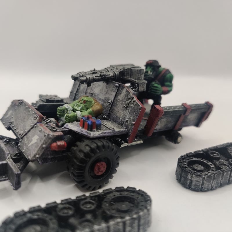 Warhammer 40k Orks Trukk - Painted BC070