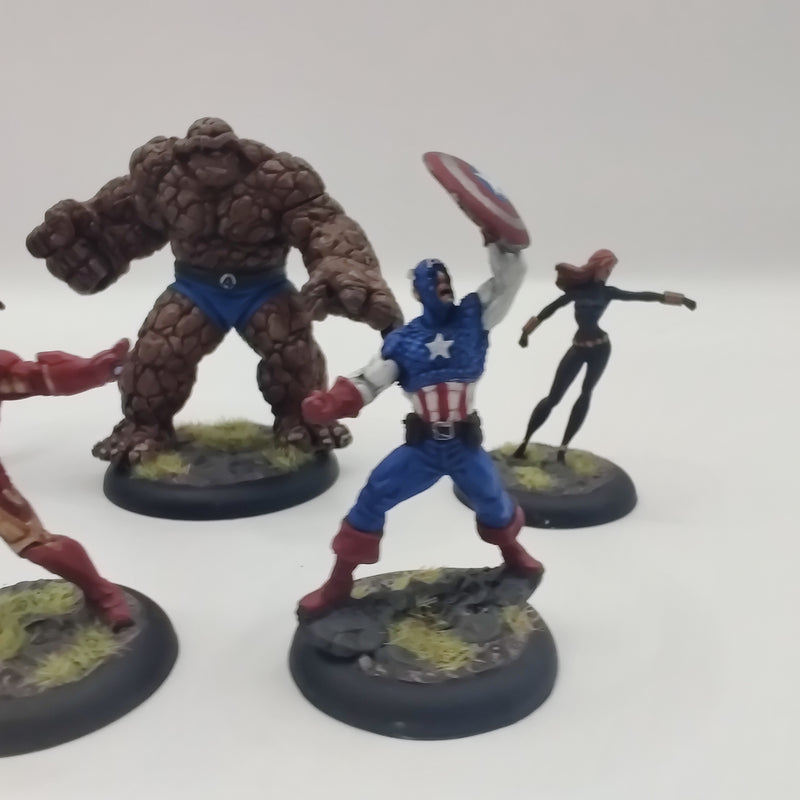 Knight Models Marvel Avengers and The Thing - Painted BA100