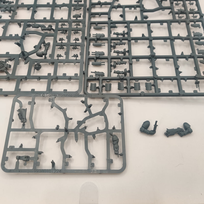 Warhammer 40k Space Marine Incursor Bits AY031