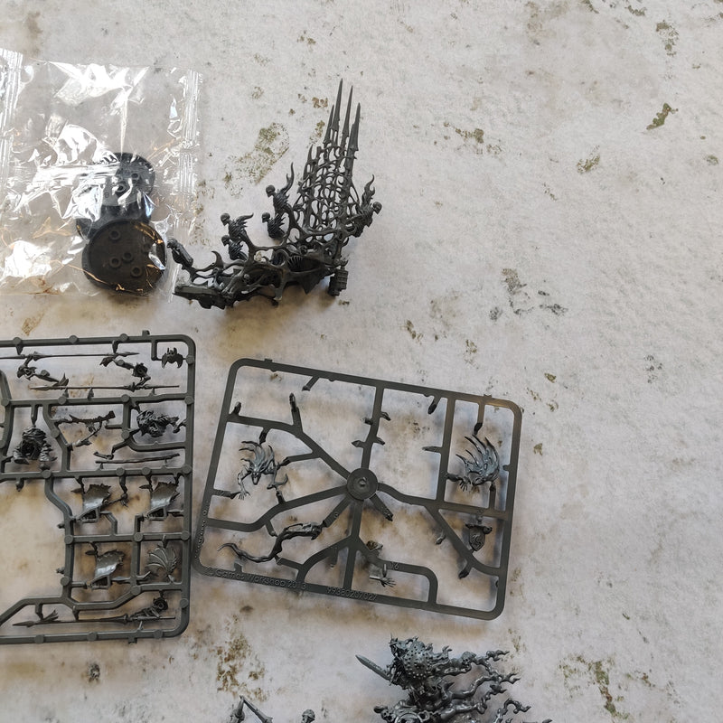 Age of Sigmar Start Collecting Nighthaunt Malignants - Part Assembled AJ150