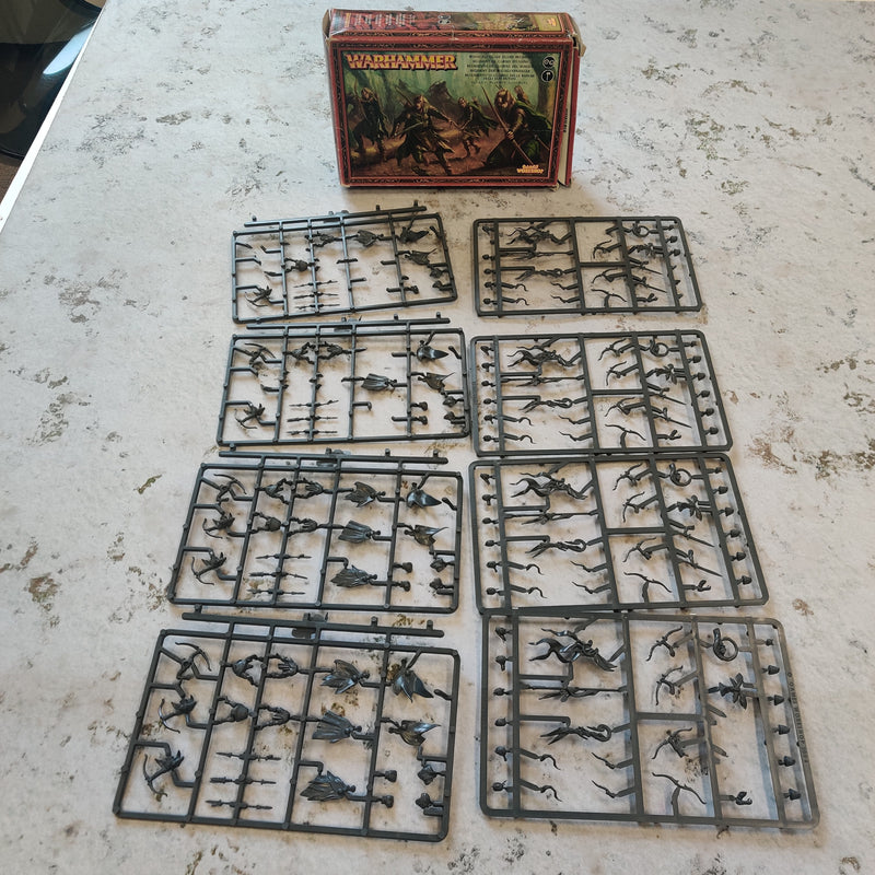 Warhammer Fantasy Old World Wood Elf Glade Guard x12 on Sprue AY044