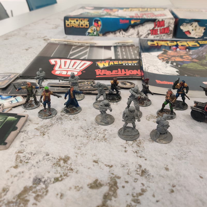 Warlord Games Judge Dredd I am the Law Starter with Extras AY115