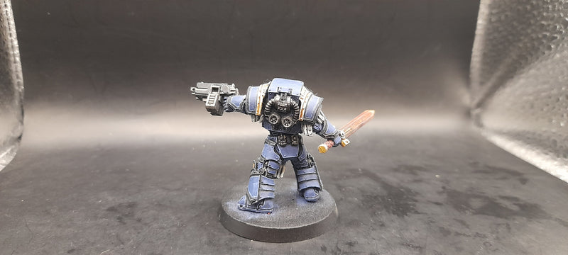 Warhammer 40k   Forgeworld Ultramarine Praetor (BA104)