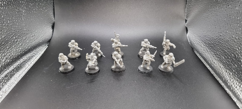 Warhammer 40k Astra Militarum Guard Squad (AW076)