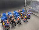 Warhammer 40k: Adeptus Astartes Space Marines and bike (AD109)
