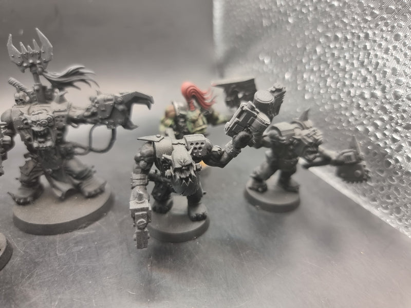 Warhammer 40k: Ork Nobz and Warboss (AW035)