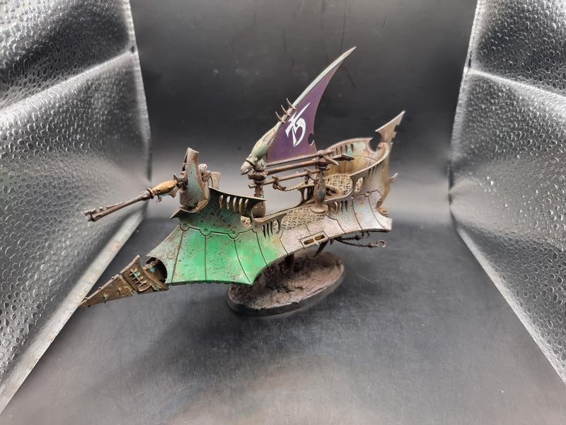 Warhammer 40k: Drukhari Raider - Well Painted (AX013)