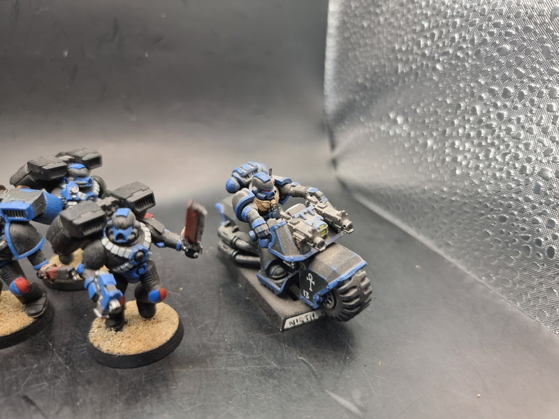 Warhammer 40k: Adeptus Astartes Scout Assault Marines and Bike (BA031)