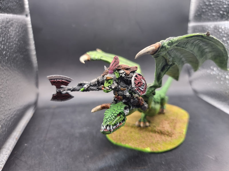 Warhammer Fantasy: Orcs and Goblins Warboss on Wyvern (AX045)