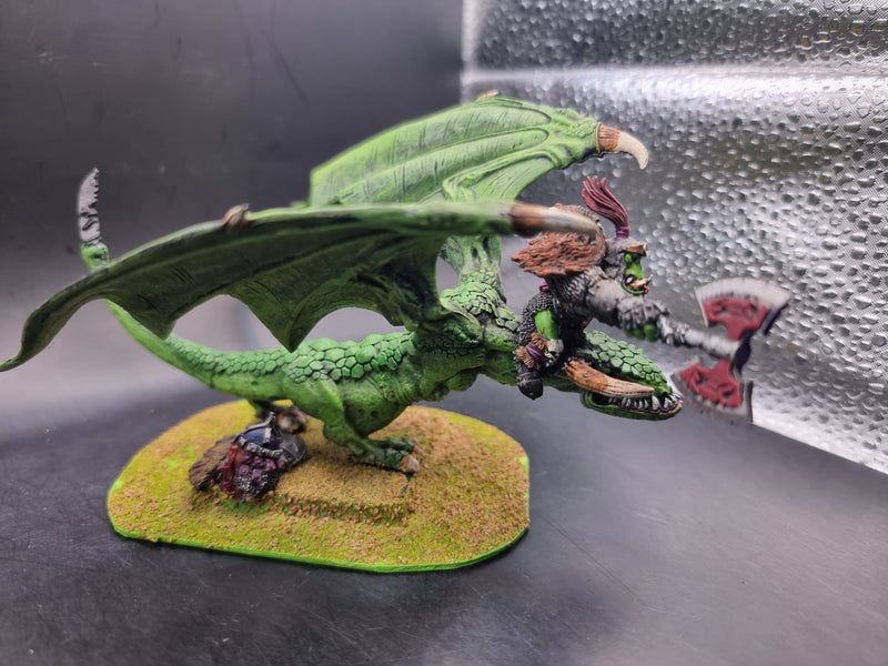 Warhammer Fantasy: Orcs and Goblins Warboss on Wyvern (AX045)