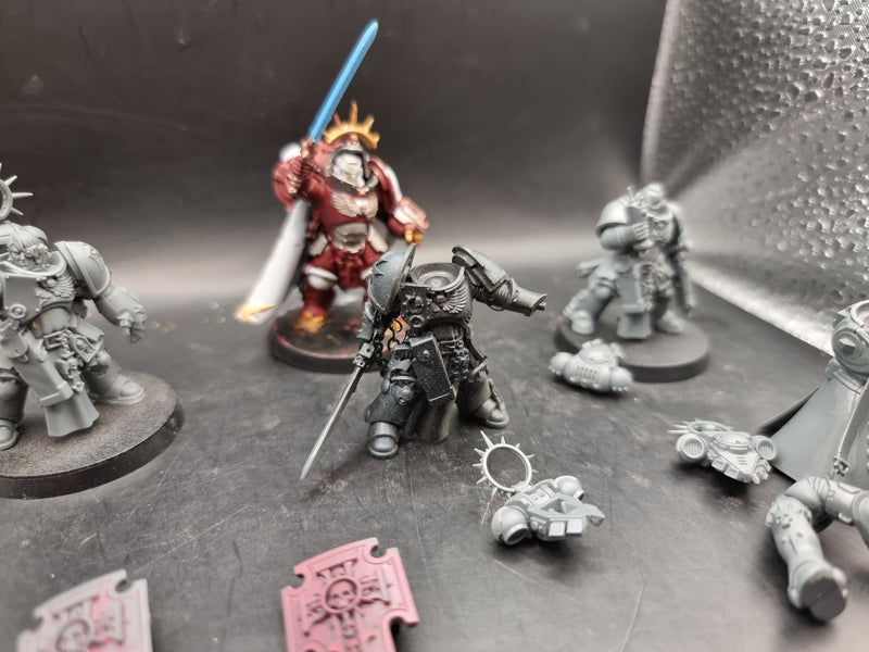 Warhammer 40k: Adeptus Astartes Primaris Characters (AZ060)