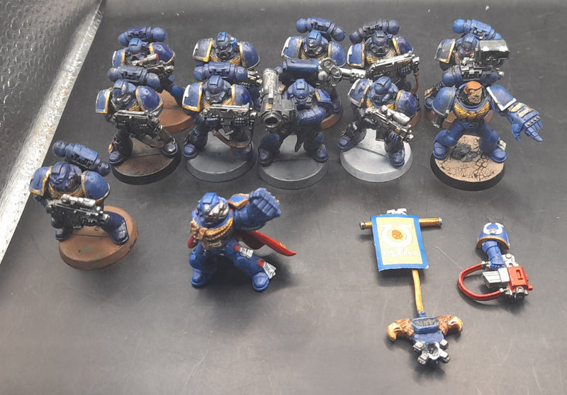 Warhammer 40k: Space Marines Tactical Squad and Captain (AZ048)