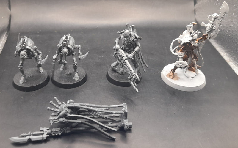 Warhammer 40k: Necrons Command Bundle. Overlord, Plasmancer, Royal Warden, and Cryptothralls (AC039)