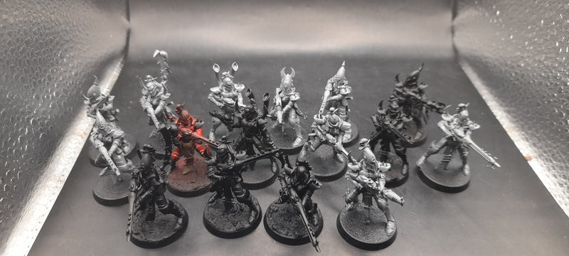 Warhammer 40K: Drukhari Kabalites x16 (BC057)