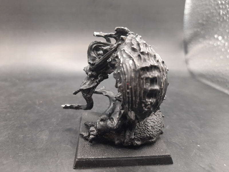 Warhammer 40K: Daemons Of Chaos- OOP Beast of Nurgle  (AW130)