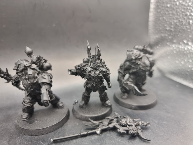 Warhammer Horus Heresy: Astartes Word Bearers Zardu Layak and Blade Slaves (BC044)