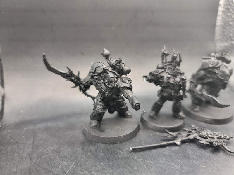 Warhammer Horus Heresy: Astartes Word Bearers Zardu Layak and Blade Slaves (BC044)