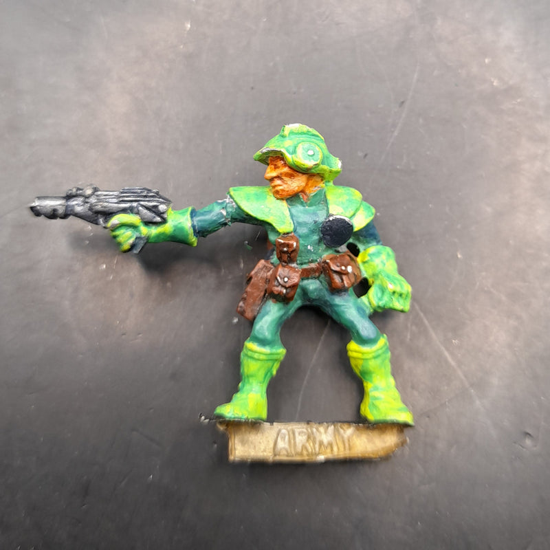 Warhammer 40k: OOP Rogue Trader Sergeant Hikks (BC091)