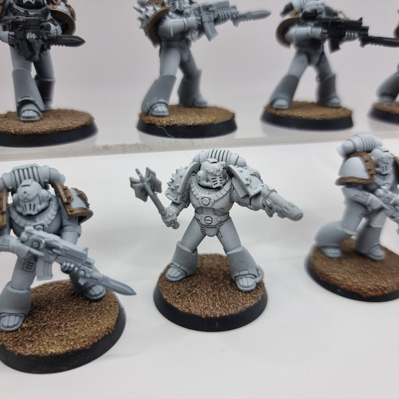 Warhammer Horus Heresy:  Legiones Astartes Luna Wolves Tactical Squad (AA008)