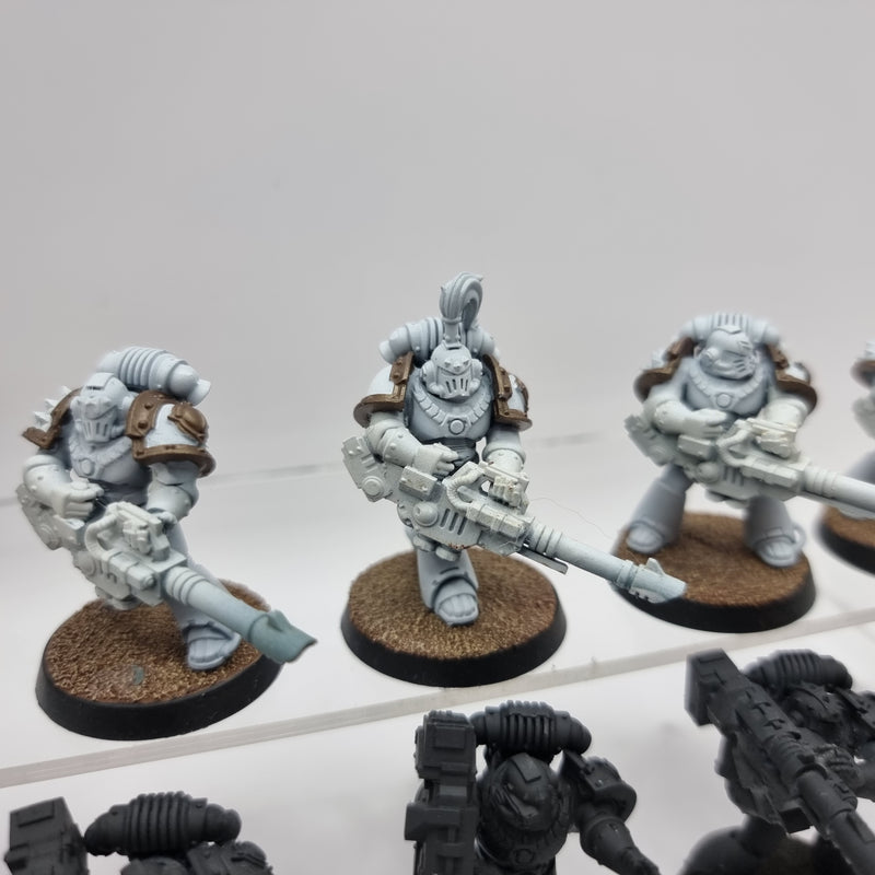 Warhammer Horus Heresy: Legiones Astartes Sons of Horus/Luna Wolves Support Squad (AA141)