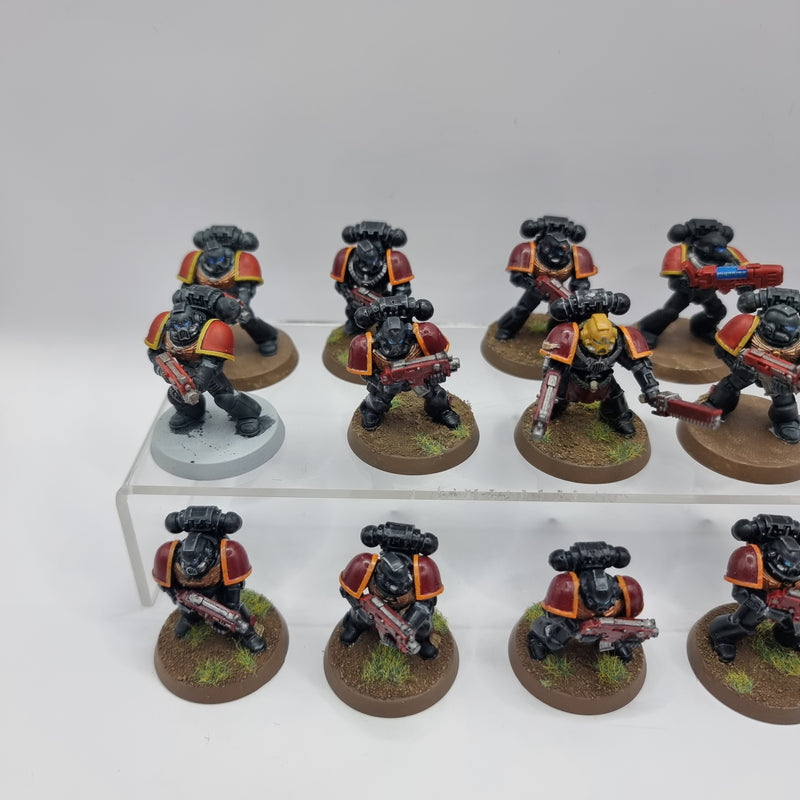 Warhammer 40k: Adeptus Astartes Tactical Marines (AT119)