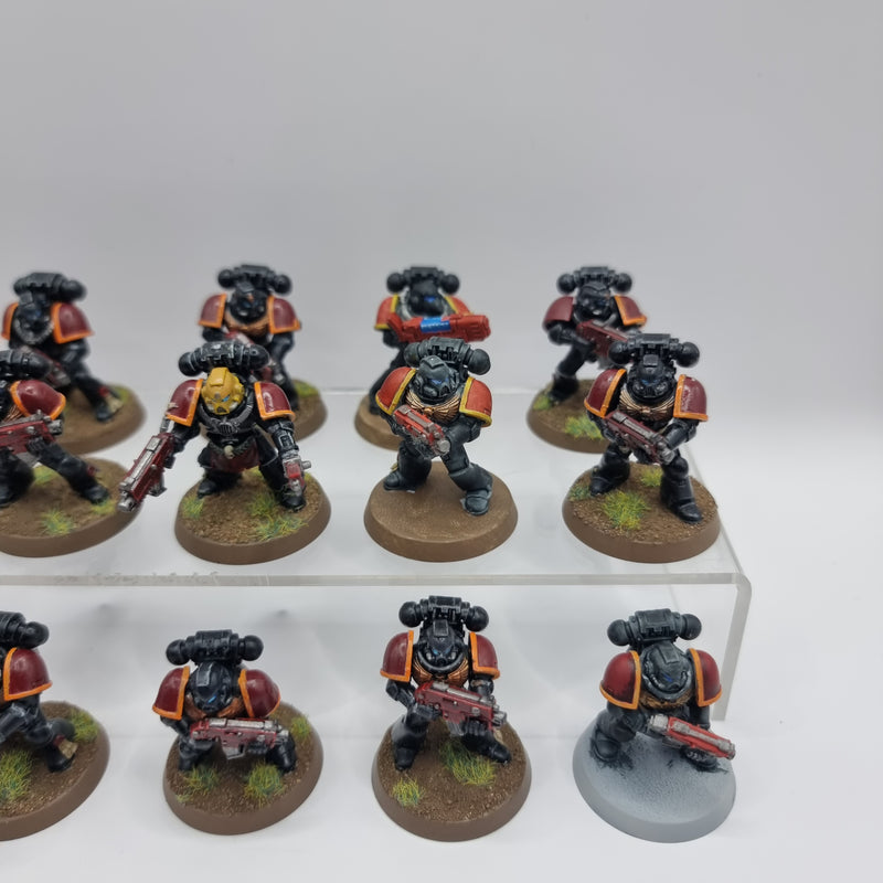 Warhammer 40k: Adeptus Astartes Tactical Marines (AT119)