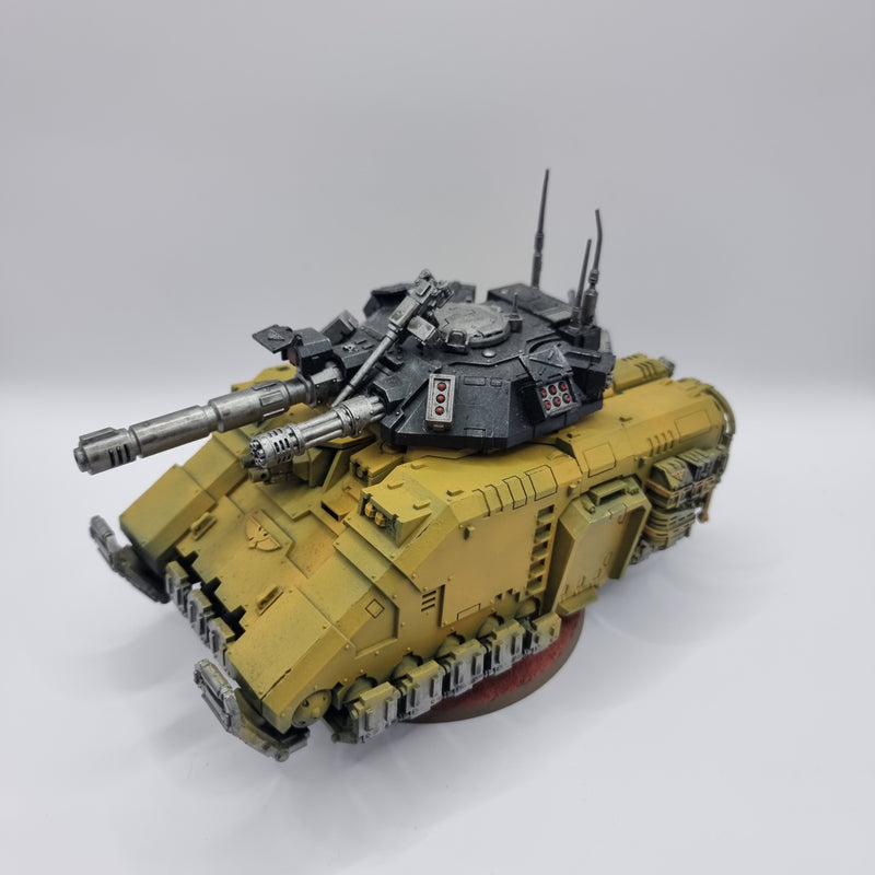 Warhammer 40k: Adeptus Astartes Imperial Fists Repulsor Executioner (AU017)