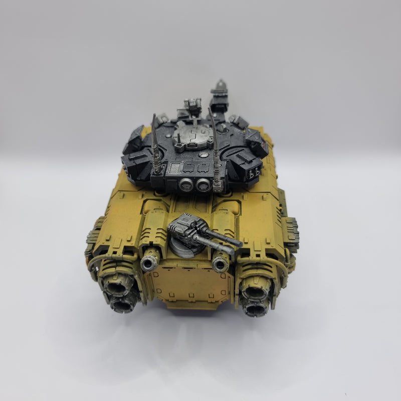 Warhammer 40k: Adeptus Astartes Imperial Fists Repulsor Executioner (AU017)