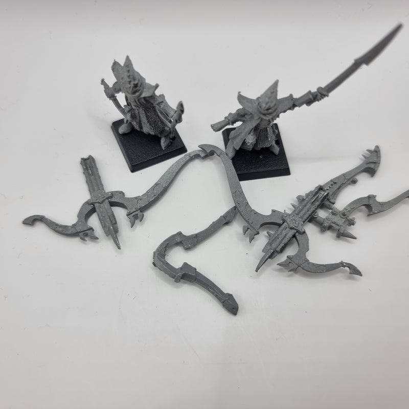 Warhammer Fantasy: Dark Elf Bolt Thrower and Crew (AE066)