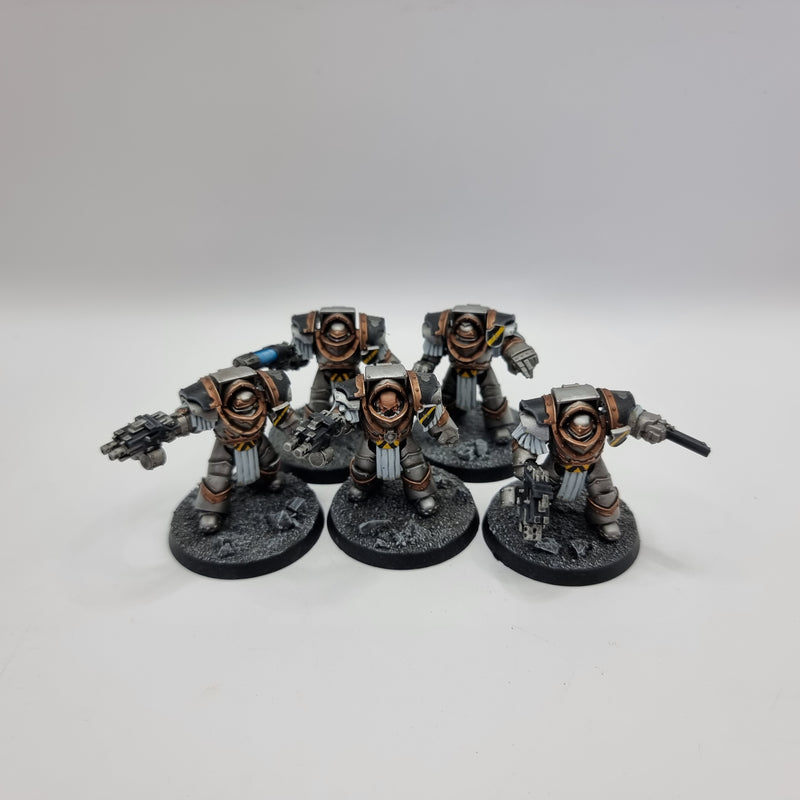 Warhammer Horus Heresy: Legiones Astartes Iron Warriors Cataphractii - Well Painted(AJ100)