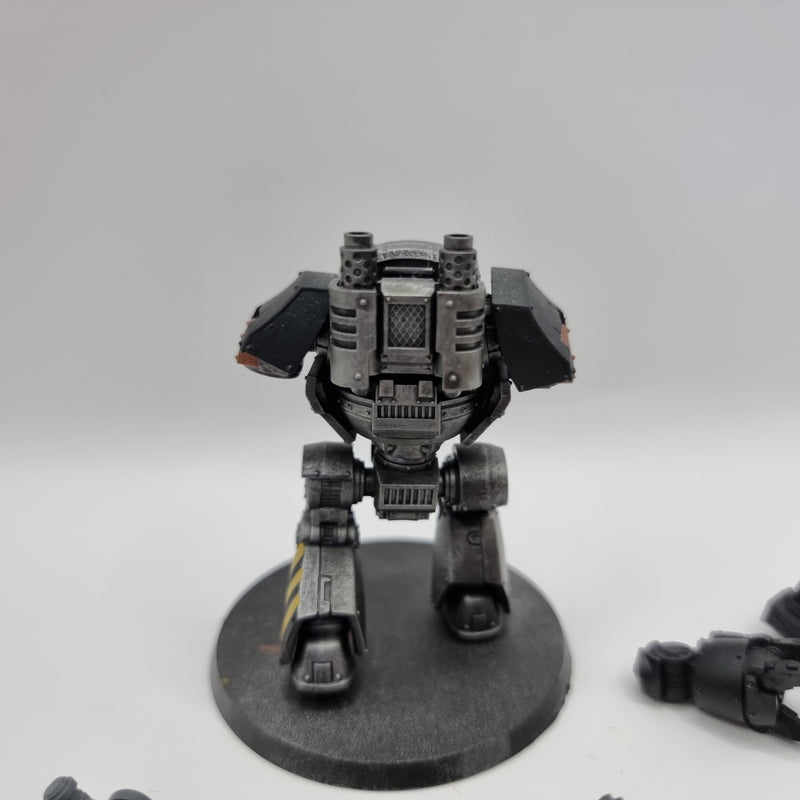 Warhammer Horus Heresy: Legiones Astartes Iron Warriors Contemptor Dreadnought  (AD018)