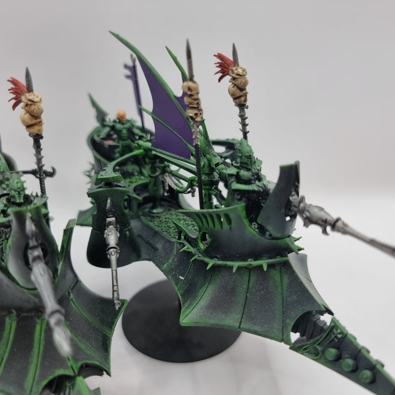 Warhammer 40k: Drukhari Dark Eldar Ravager and Raider (AU089)