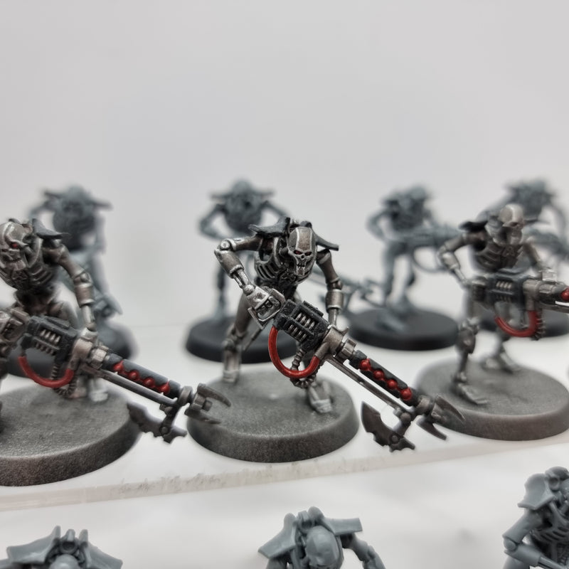 Warhammer 40k: Necron Warriors (AW239)