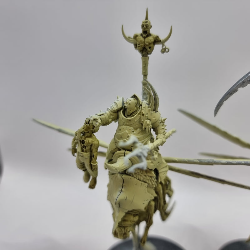 Warhammer Age of Sigmar: Maggotkin of Nurgle Pusgoyle Blightlords (AU083)