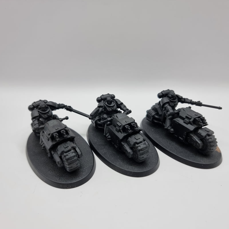 Warhammer 40k: Space Marines Outriders (AE058)