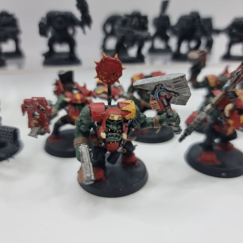 Warhammer 40k: Orks Boyz and Nobz (AF127)