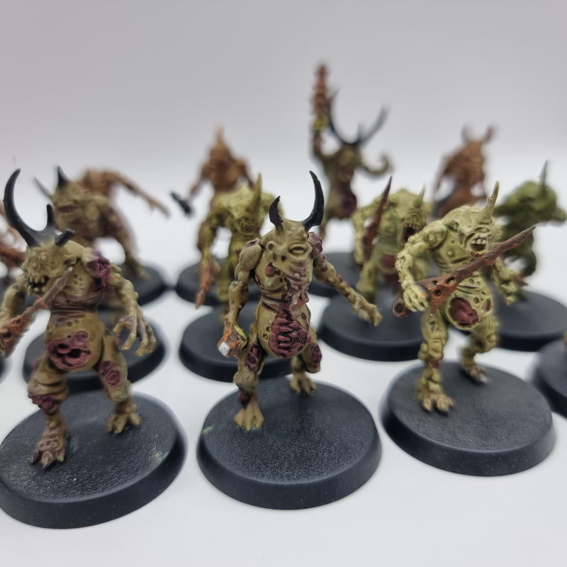 Warhammer 40k: Daemons of Chaos Nurgle Plague Bearers (AW171)