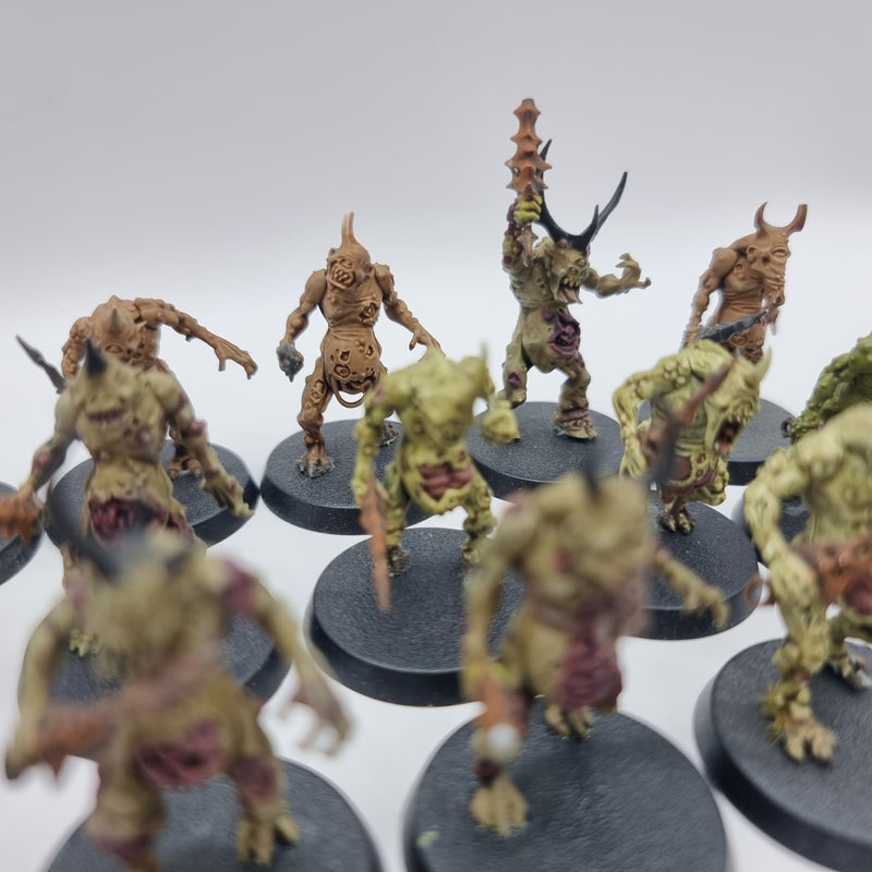 Warhammer 40k: Daemons of Chaos Nurgle Plague Bearers (AW171)